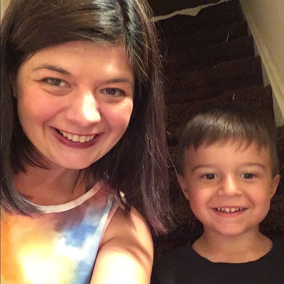 Meet your Posher, Carolyn-1 - Picture 4 of 9